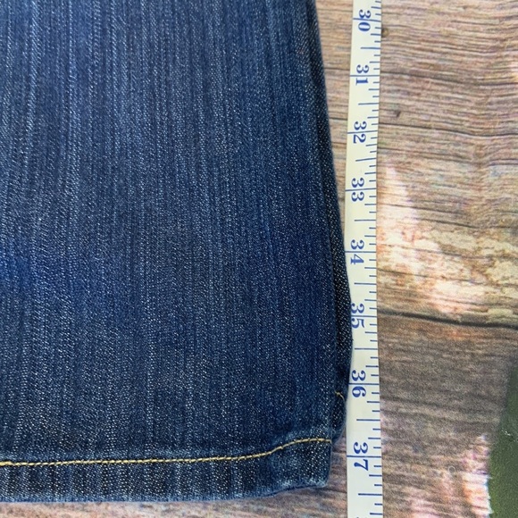 Levi’s Eco • 552 Mid-Rise Straight Leg Jeans • Sz 12/31 - Picture 14 of 14